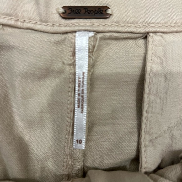 Free People khaki shorts - Picture 4 of 6